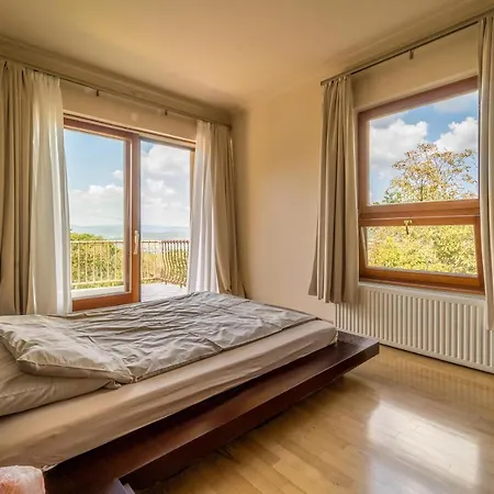 Luxury * Budapest